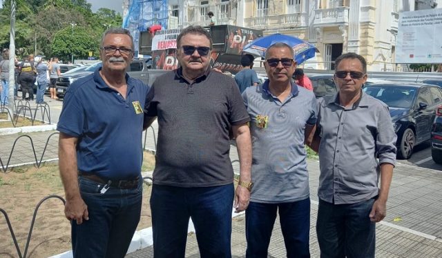 DIRIGENTES SINDICAIS