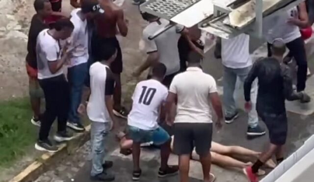 BRIGA DE TORCIDAS EM RECIFE