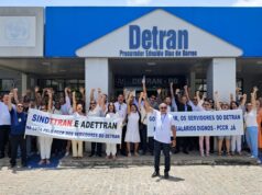 Nova diretoria do SINDTTRAN-PB toma posse e á realiza ato público pelo PCCR da categoria