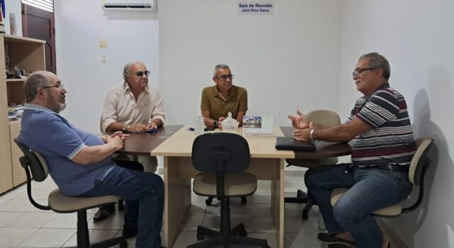 SINDSAT-PB e SINDTTRAN-PB discutem parceria administrativa entre as duas entidades sindicais